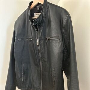 GUESS Vintage Genuine Leather Black Cafe Racer Jacket (Small) Men’s or Women’s